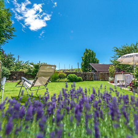 コルナイアノ Haus Oberhofer Bed & Breakfast エクステリア 写真