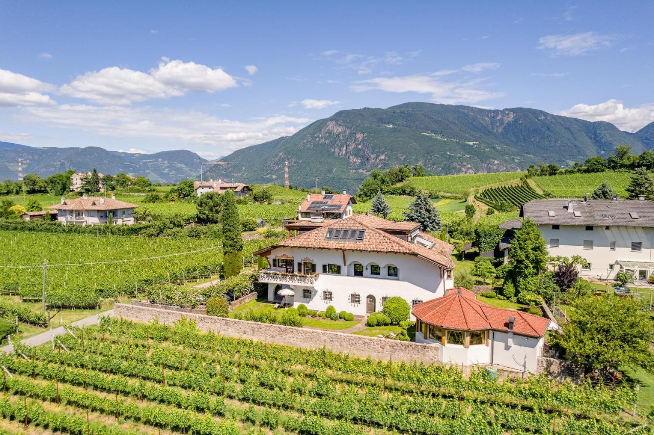 コルナイアノ Haus Oberhofer Bed & Breakfast エクステリア 写真