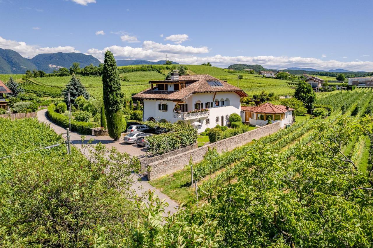 コルナイアノ Haus Oberhofer Bed & Breakfast エクステリア 写真
