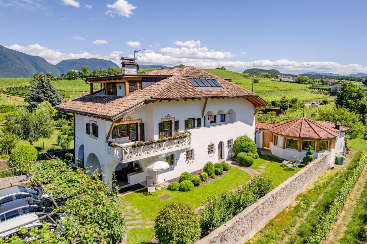 コルナイアノ Haus Oberhofer Bed & Breakfast エクステリア 写真