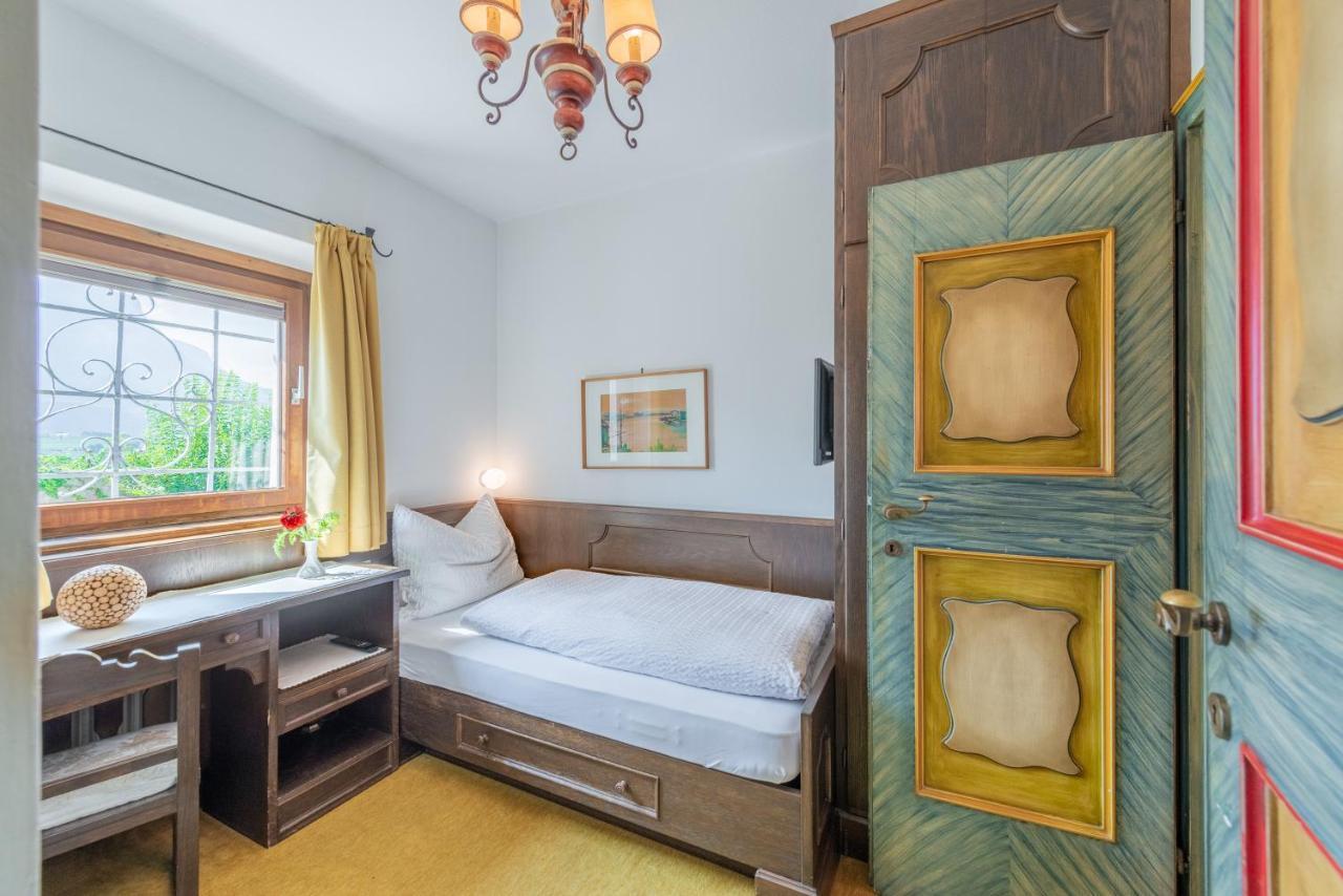 コルナイアノ Haus Oberhofer Bed & Breakfast 部屋 写真